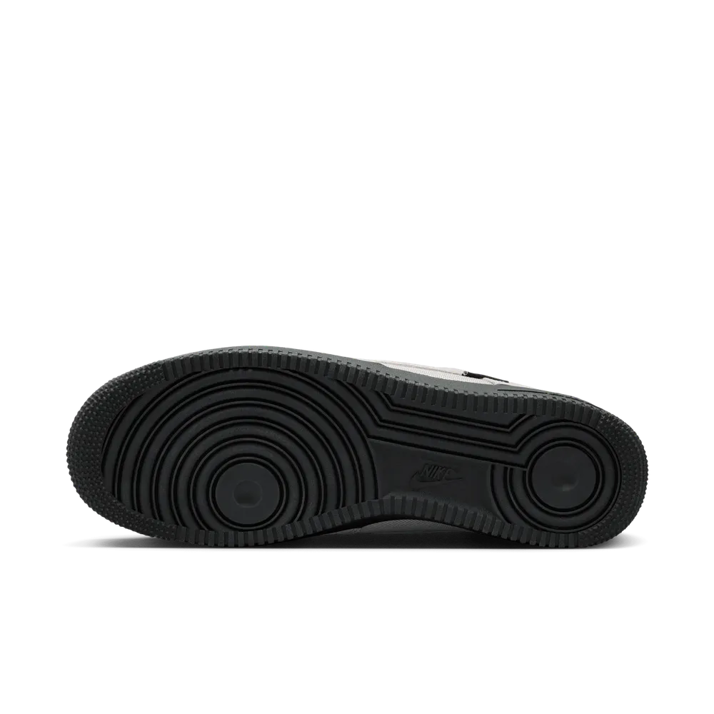 AEAAA9_Nike-Air-Force-1-Low-Cordura_LIGHT-IRON-ORE_HQ3822-001_img2