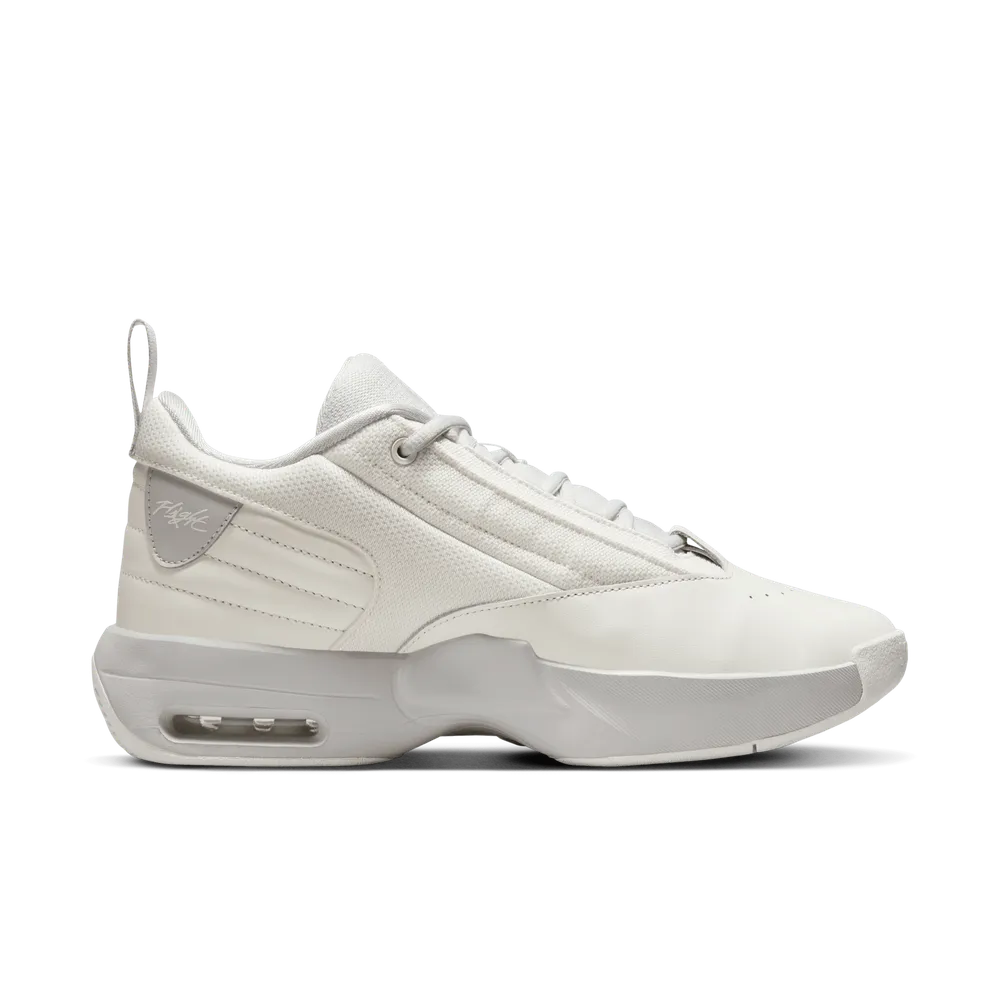 A7A3A0_Air-Jordan-Max-Aura-6-WMNS_SAIL_FQ7943-101_img3