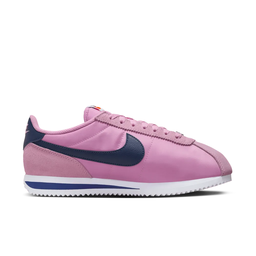 AA7EA1_Nike-Cortez-Textile_PINK-NAVY_DZ2795-602_img2
