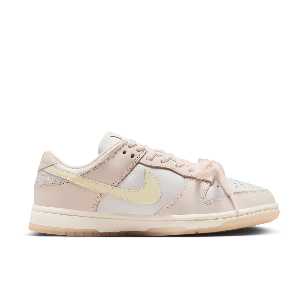 BFAFA6_Nike-Dunk-Low-WMNS_LIGHT-SOFT-PINK_FB7910-601_img3