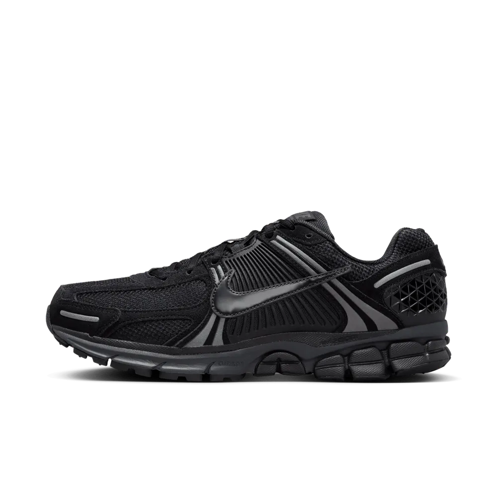 000000_Nike-Zoom-Vomero-5_BLACK-ANTHRACITE_HF1553-001_img1