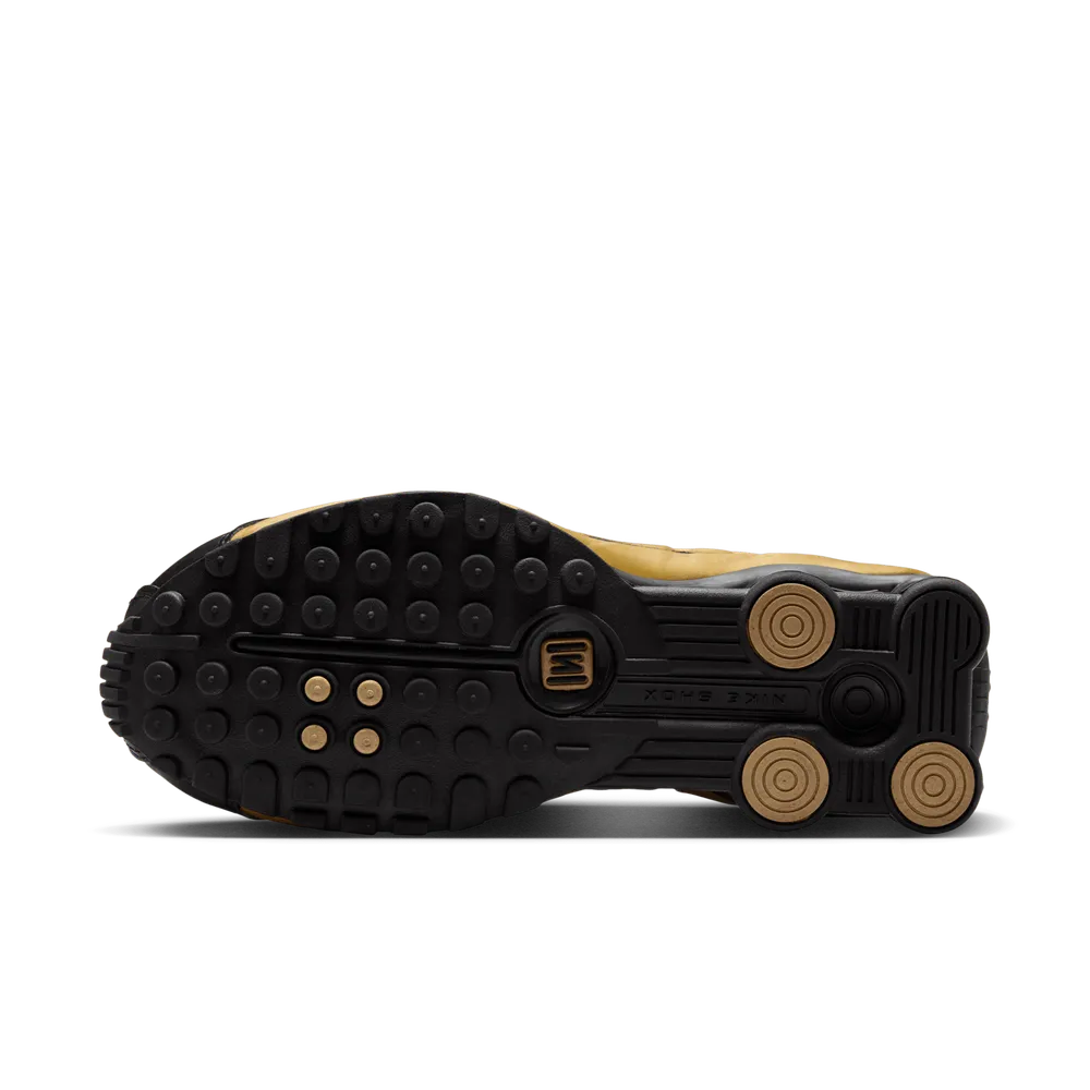 98733B_Nike-Shox-R4_BLACK-METALLIC-GOLD_AR3565-005_img1