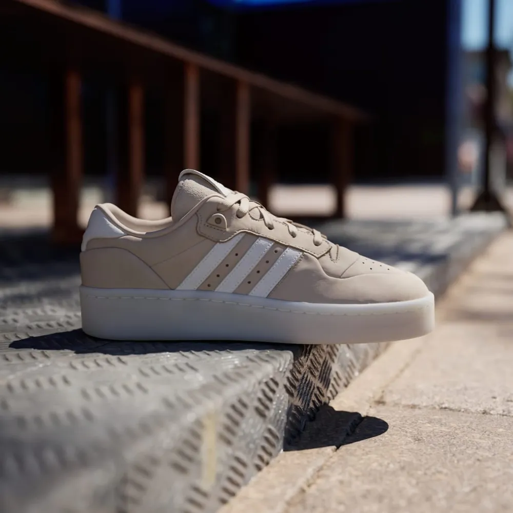 D0BFAC_Adidas-Rivalry-Low-Lux_BEIGE-IVORY_IH0255_img2