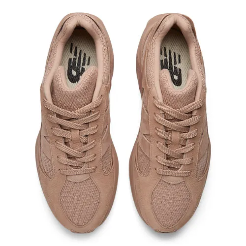 A7766F_New-Balance-WRPD-Runner-_FLAT-TAUPE_UWRPDFCB_img2