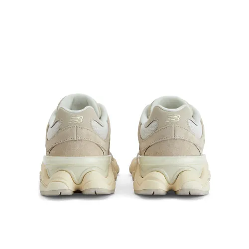 AB9E89_New-Balance-9060_MORE-OF-WHAT-YOU-NEED_U9060RSB_img3