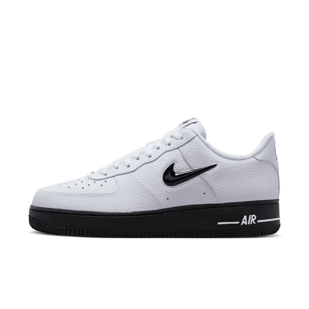 000000_Nike-Air-Force-1-Low_JEWEL-WHITE-BLACK_HQ3826-100_img0