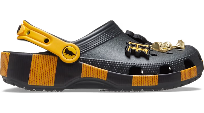 EDB21B_Harry-Potter-x-Crocs-Classic-Clog_HUFFLEPUFF_210529-90H_img0