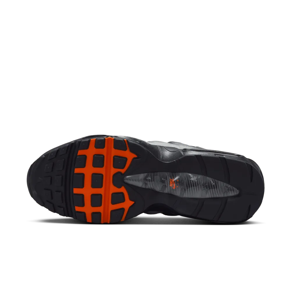 000000_Nike-Air-Max-95_HYPER-CRIMSON_FV4710-002_img1