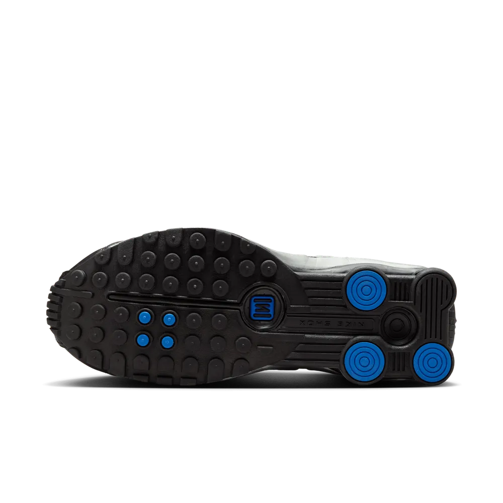 3861AA_Nike-Shox-R4_METALLIC-SILVER-BLACK_AR3565-006_img1