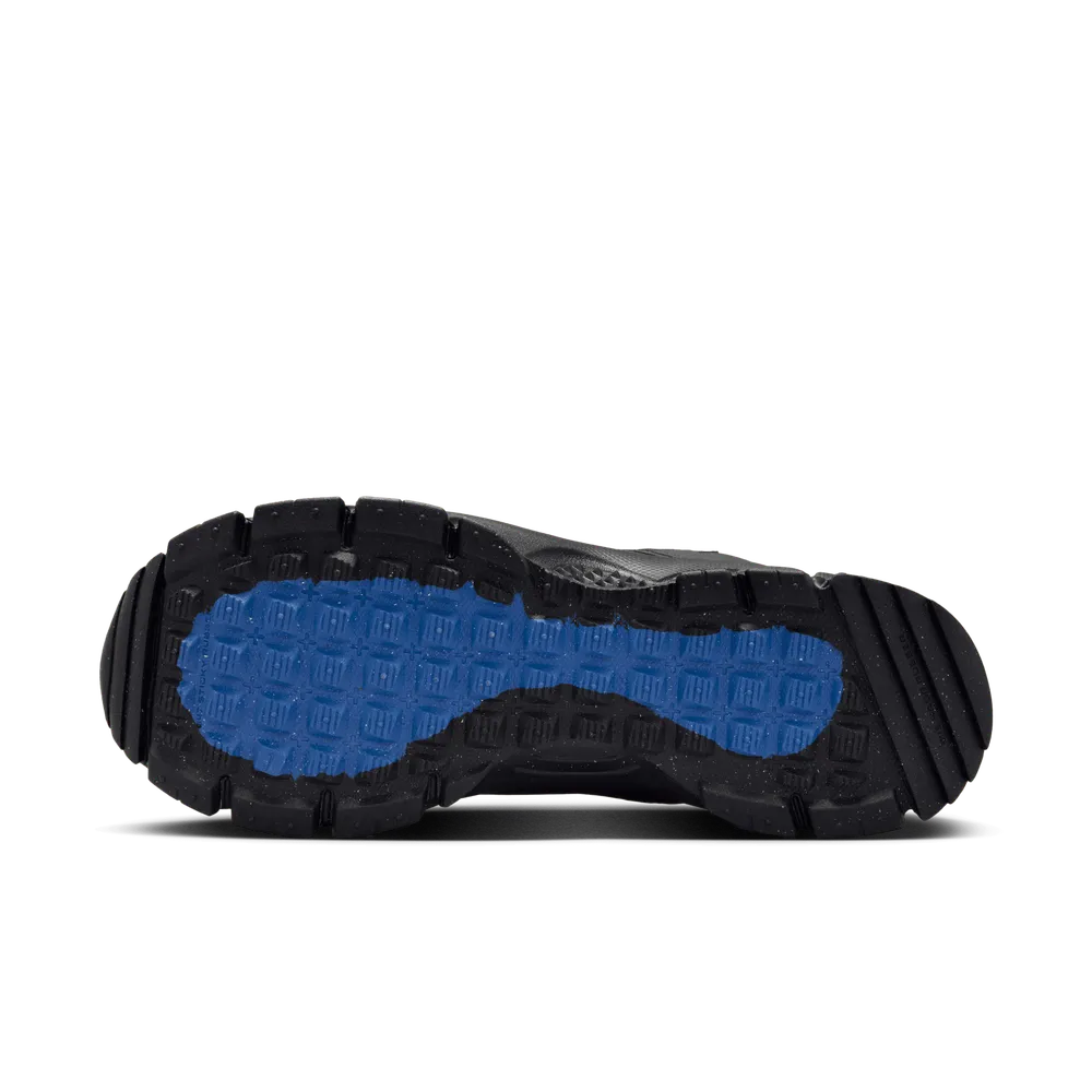 000000_Nike-Zoom-Vomero-Roam_TRIPLE-BLACK_FV2295-002_img1