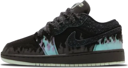 drops/8584/picture/air-jordan-1-low-gs-fortune-fly-hq3442-001_lXrvVf-2000x2000.webp