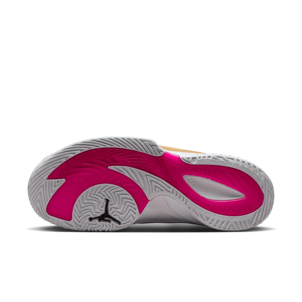 A17F52_Jordan-Luka-3_EL-MATADOR_FZ2464-100_img1