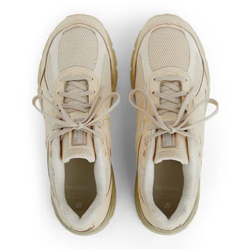 CEC5B1_New-Balance-990v4_MACADAMIA-NUT_U990BO4_img1