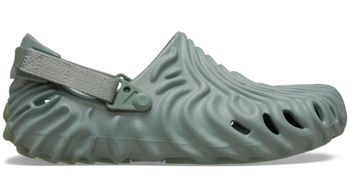 ABB1AF_Salehe-Bembury-x-Crocs-Pollex-Clog_MANTA_207393-3YL_img0