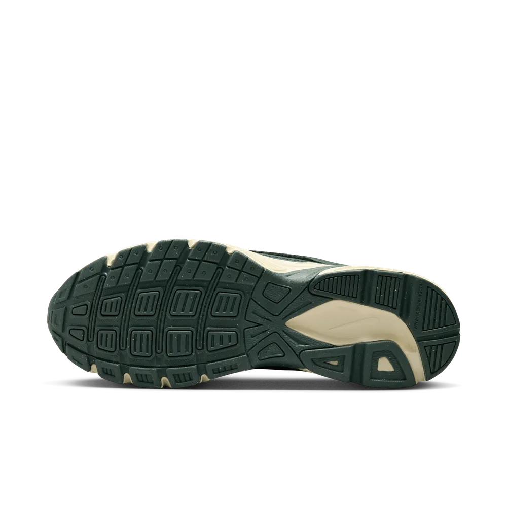 2A2A2A_Nike-Initiator_VINTAGE-GREEN_HQ3611-010_img1