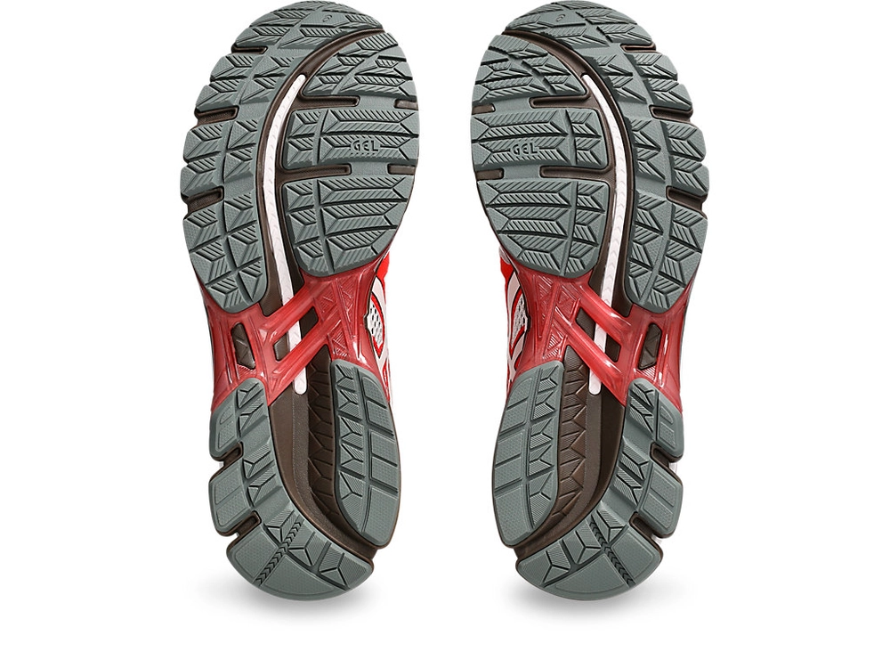 E2C5BC_Asics-UB9-S-Gel-Kayano-20_CRYSTAL-PINK-CLASSIC-RED_1203A456-700_img5