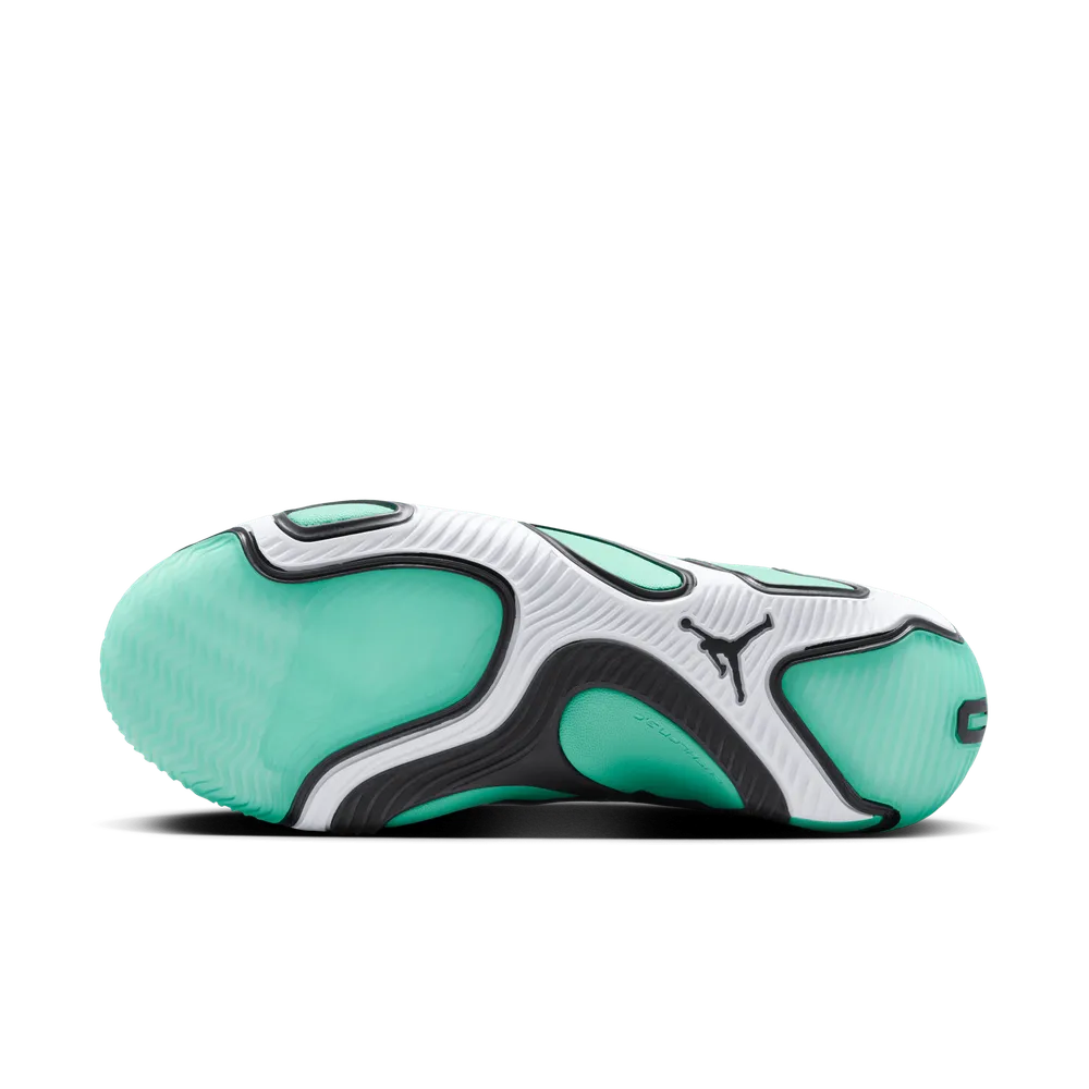 1B9073_Jordan-Tatum-3_WELCOME-TO-THE-GARDEN_FZ6598-103_img2