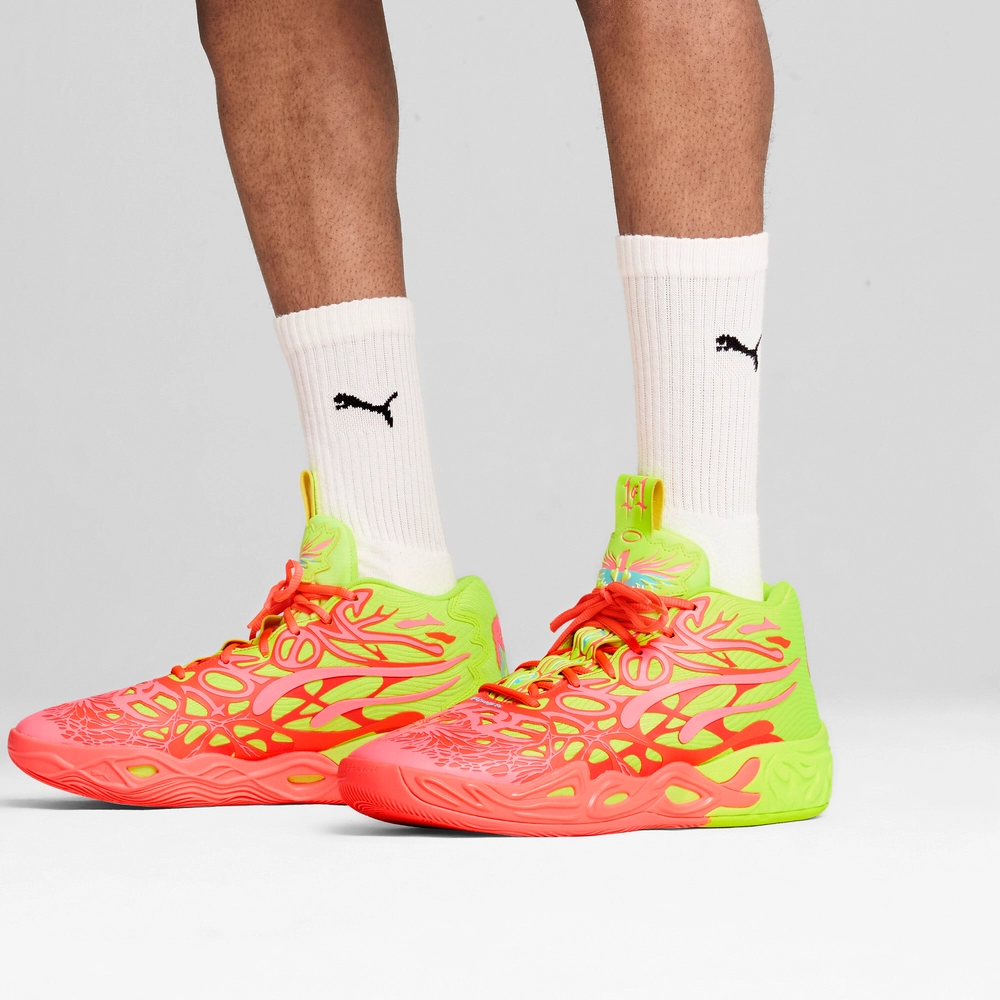 FB5B55_LaMelo-Ball-x-Puma-MB.04_LOVE_310532-01_img1