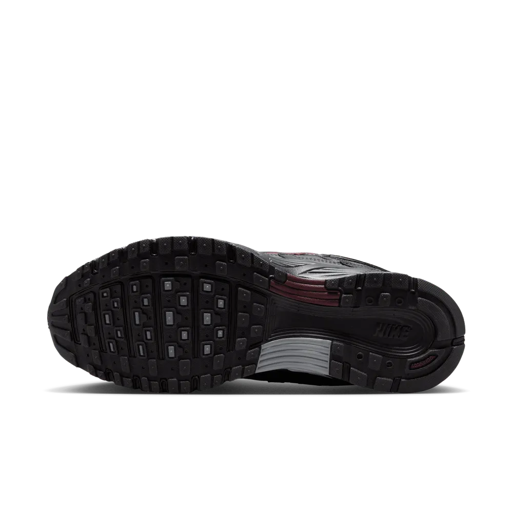 3A3739_Nike-P-6000_BLACK-BURGUNDY-CRUSH_HQ4054-001_img2