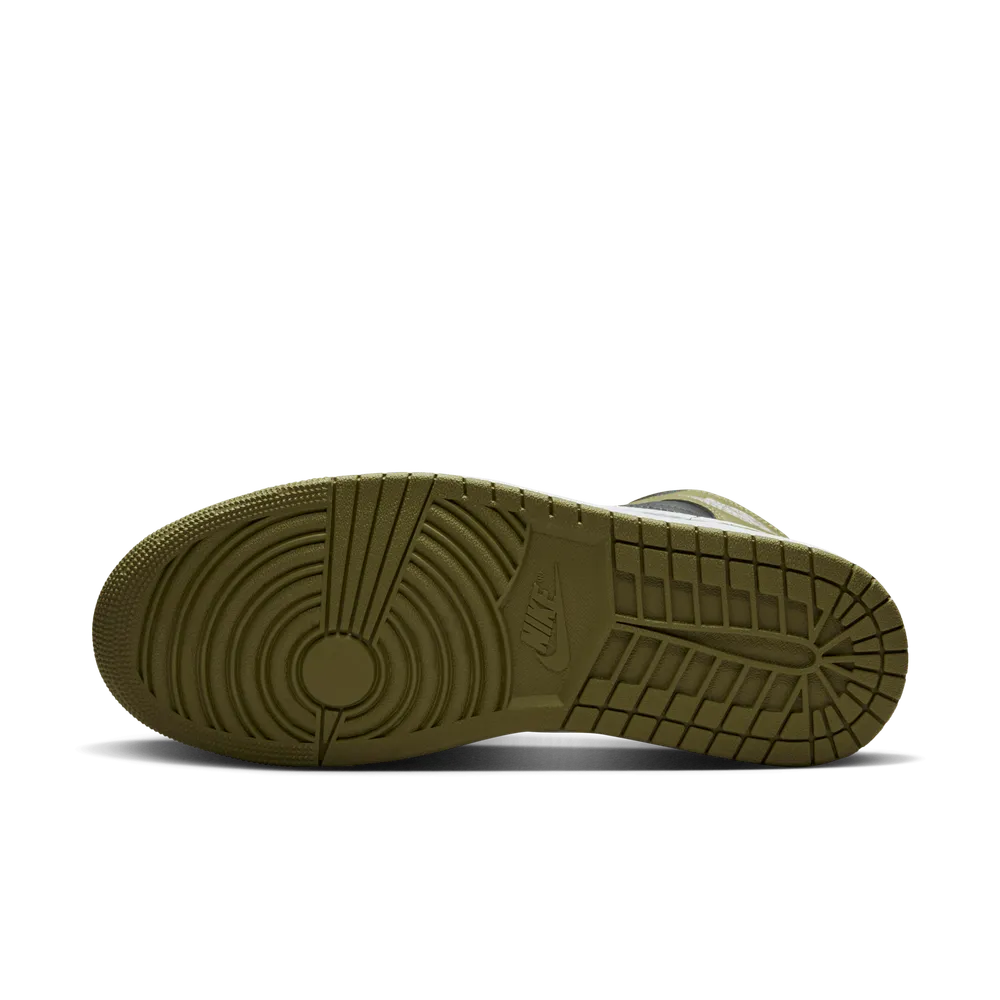 555241_Air-Jordan-1-Mid_BLACK-WHITE-OLIVE_DQ8426-092_img1