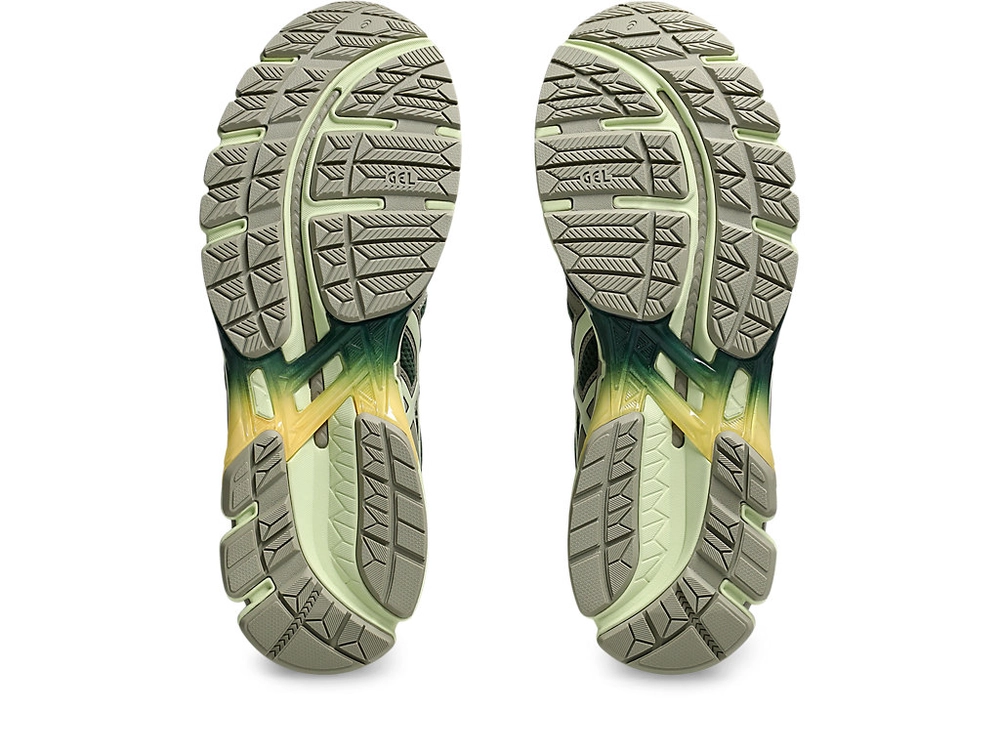 152E19_Kiko-Kostadinov-x-ASICS-UB10-S-Gel-Kayano-20_HUNTER-GREEN-JADE_1203A640-300_img5