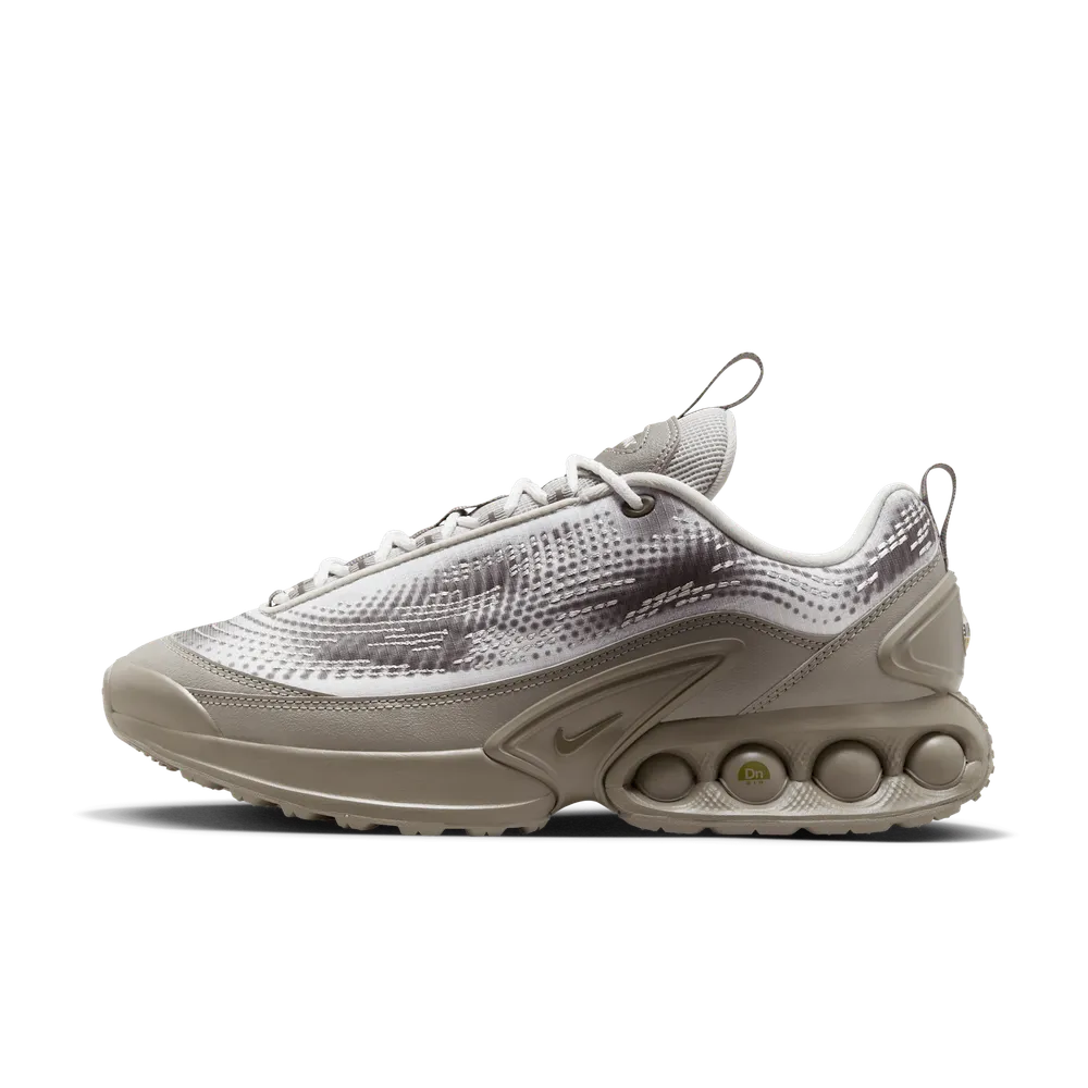 958B7E_Nike-Air-Max-Dn_LIGHT-BONE_HQ0912-001_img0