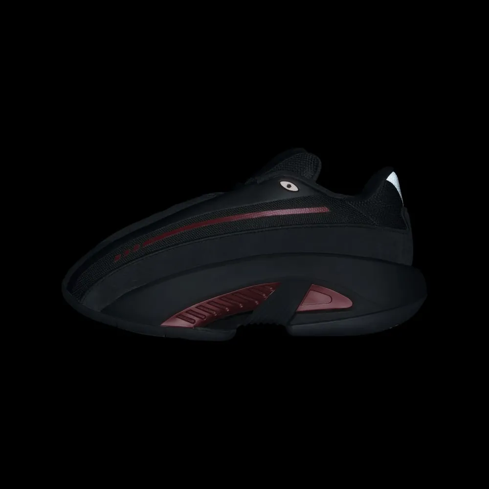 000000_Adidas-Mad-IIInfinity_CORE-BLACK-RED_IF7125_img1