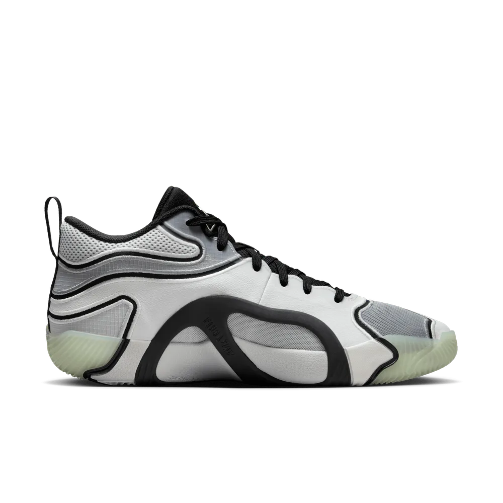 989C82_Jordan-Tatum-3_ZEN_FZ6598-001_img2