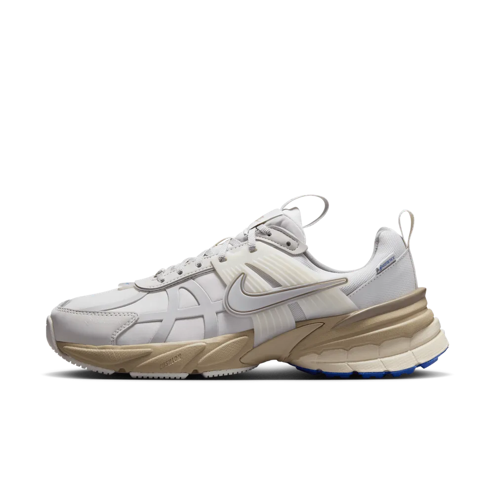 C1B6A8_Nike-V2K-Run-Gore-Tex_LIGHT-BONE_FZ2622-002_img0