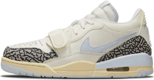 image de Air Jordan Legacy 312 Low Wmns Sail Cement Grey Fq7827 101
