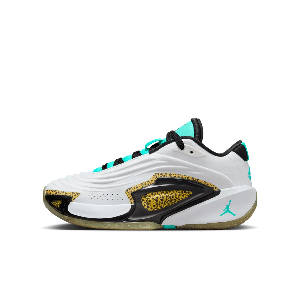 F0B33E_Jordan-Luka-3_SAFARI_FQ8185-100_img0