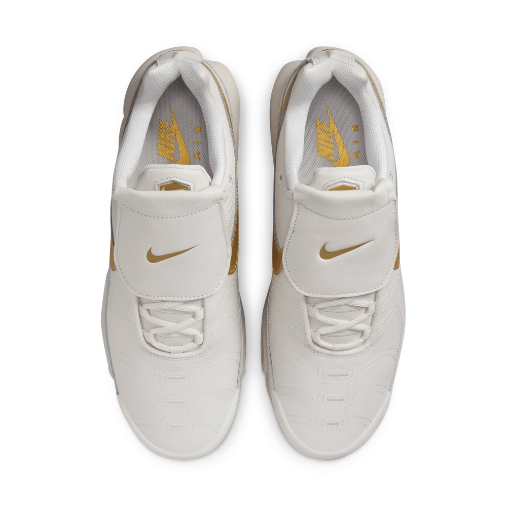 8C6F3F_Nike-Air-Max-Plus-Tiempo_METALLIC-GOLD_HV2541-001_img3