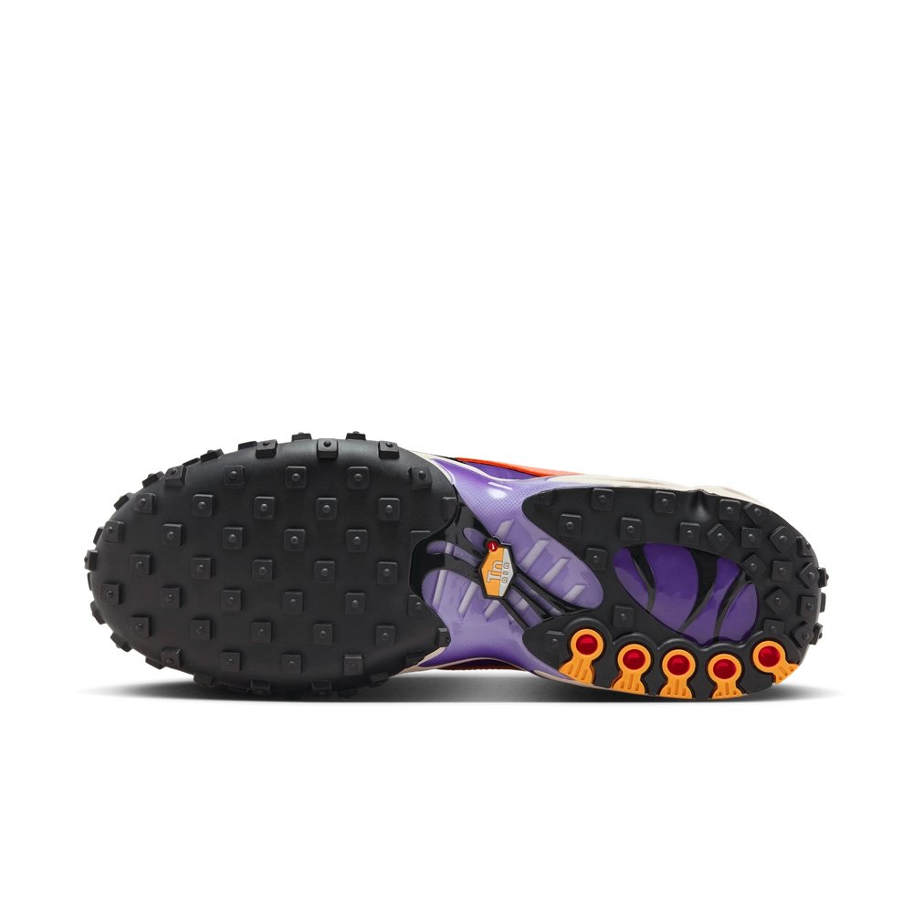 46267F_Nike-Air-Max-Waffle-SP-_VOLTAGE-PURPLE_FV6946-500_img1