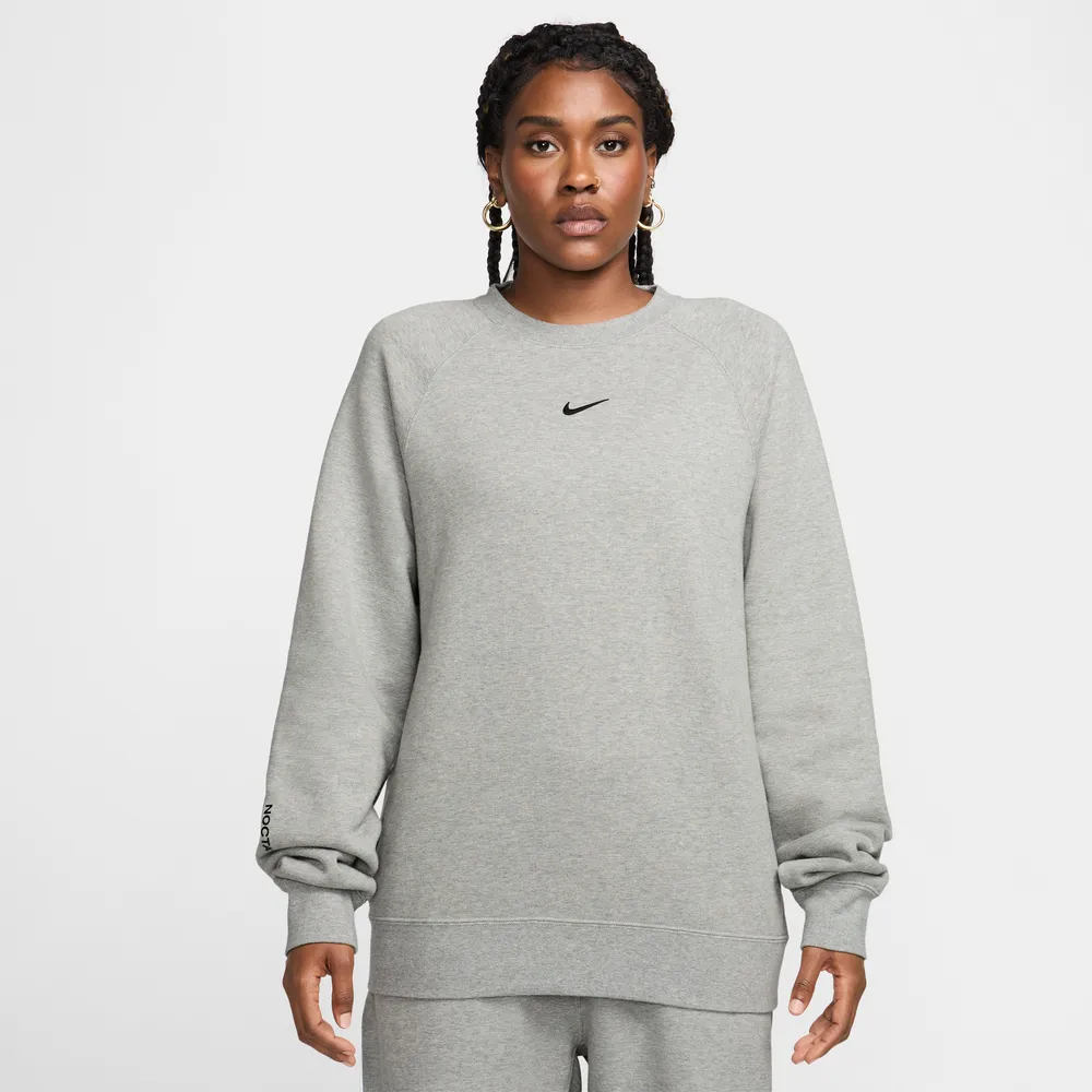 BCBBB9_NOCTA-x-Nike-Fleece-Crewneck_GREY_FN8160-063_img2
