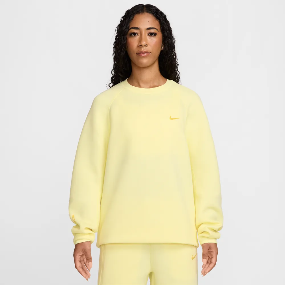 E1DFB5_Nocta-x-Nike-Tech-Fleece-Sweater_CITRON-TINT_FD8457-821_img2