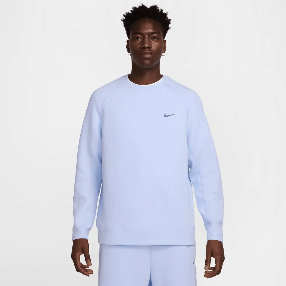 C6CBD7_Nocta-x-Nike-Tech-Fleece-Sweater_PALEST-PURPLE_FD8457-568_img1