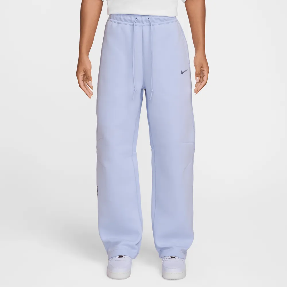 C9CADE_Nocta-x-Nike-Tech-Fleece-Pant_PALEST-PURPLE_FD8460-568_img2