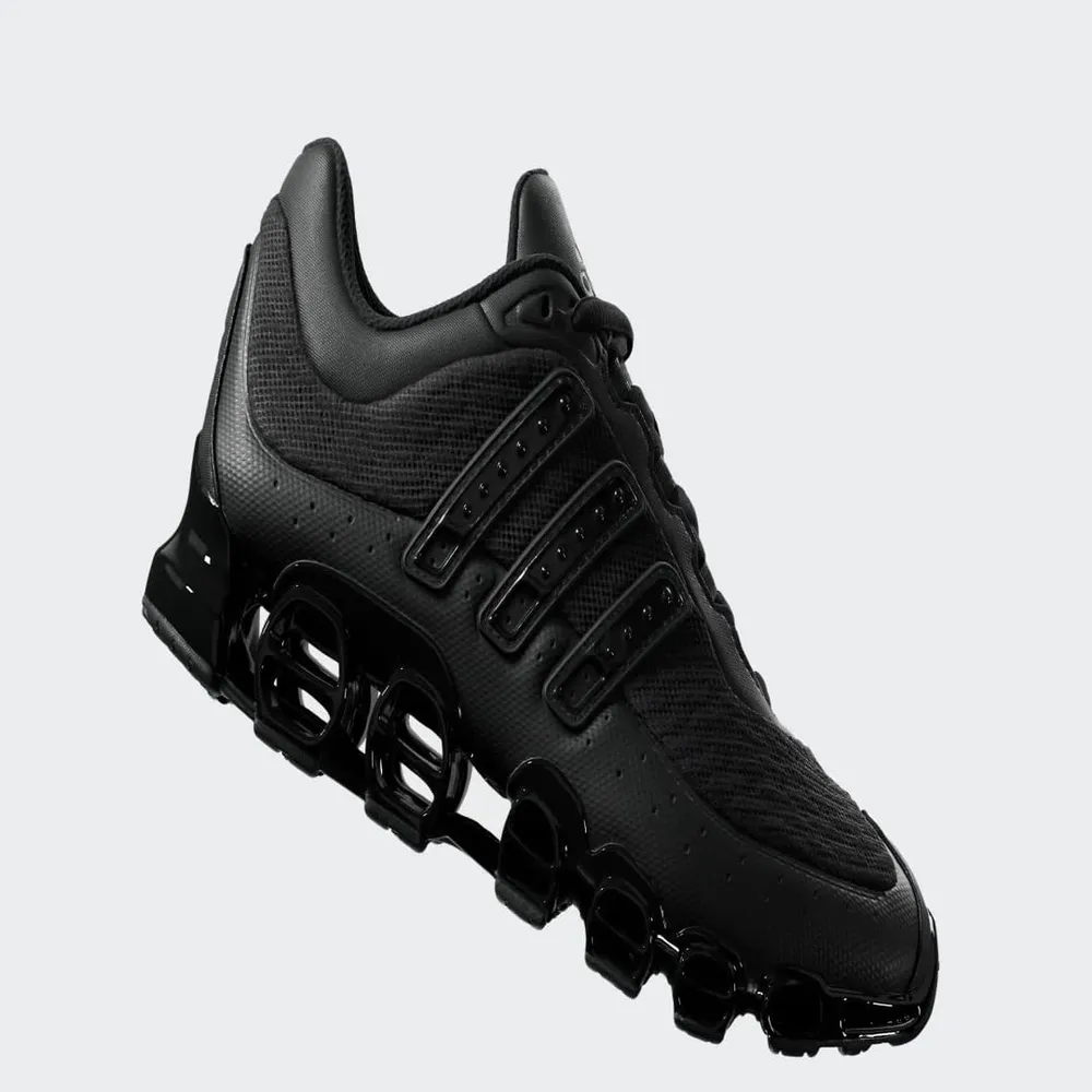 000000_adidas-Megaride_CORE-BLACK_JP9626_img1