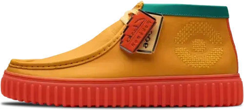 image de Pokemon Clarks Originals Torhill Explore Charizard 26182499