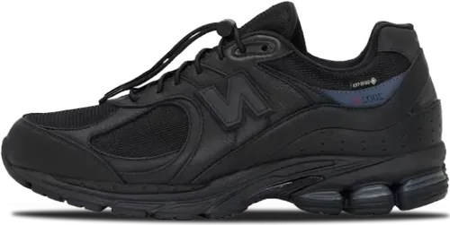 image de Jjjjound New Balance 2002r Gore Tex Black Storm M2002rxw