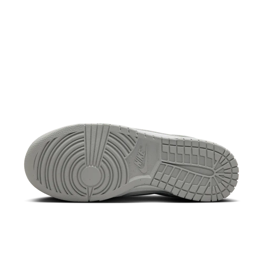CCCCCC_Nike-Dunk-Low-Next-Nature_LIGHT-SMOKE-GREY_DD1873-113_img1