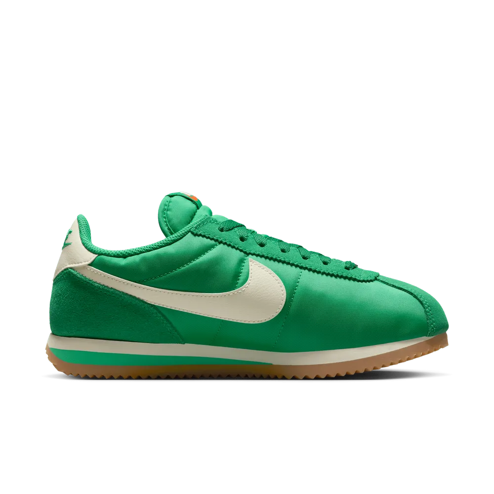 077540_Nike-Cortez-Textile_STADIUM-GREEN_DZ2795-301_img2
