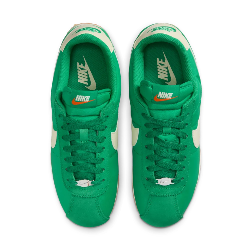 077540_Nike-Cortez-Textile_STADIUM-GREEN_DZ2795-301_img3