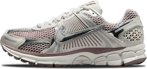 Nike Zoom Vomero 5 Chrome Platinum Violet Hv6417 001
