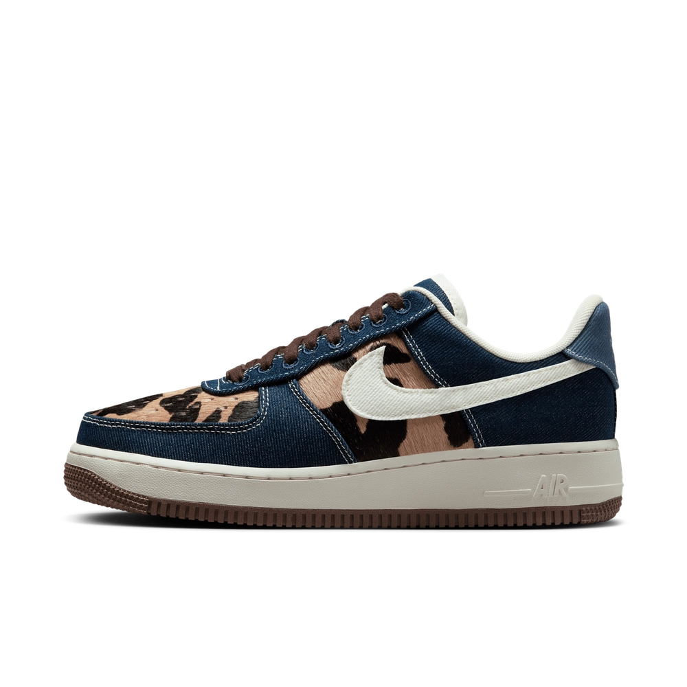 384D62_Nike-Air-Force-1-Low_CHEETAH-BLUE-DENIM_IB3674-400_img0