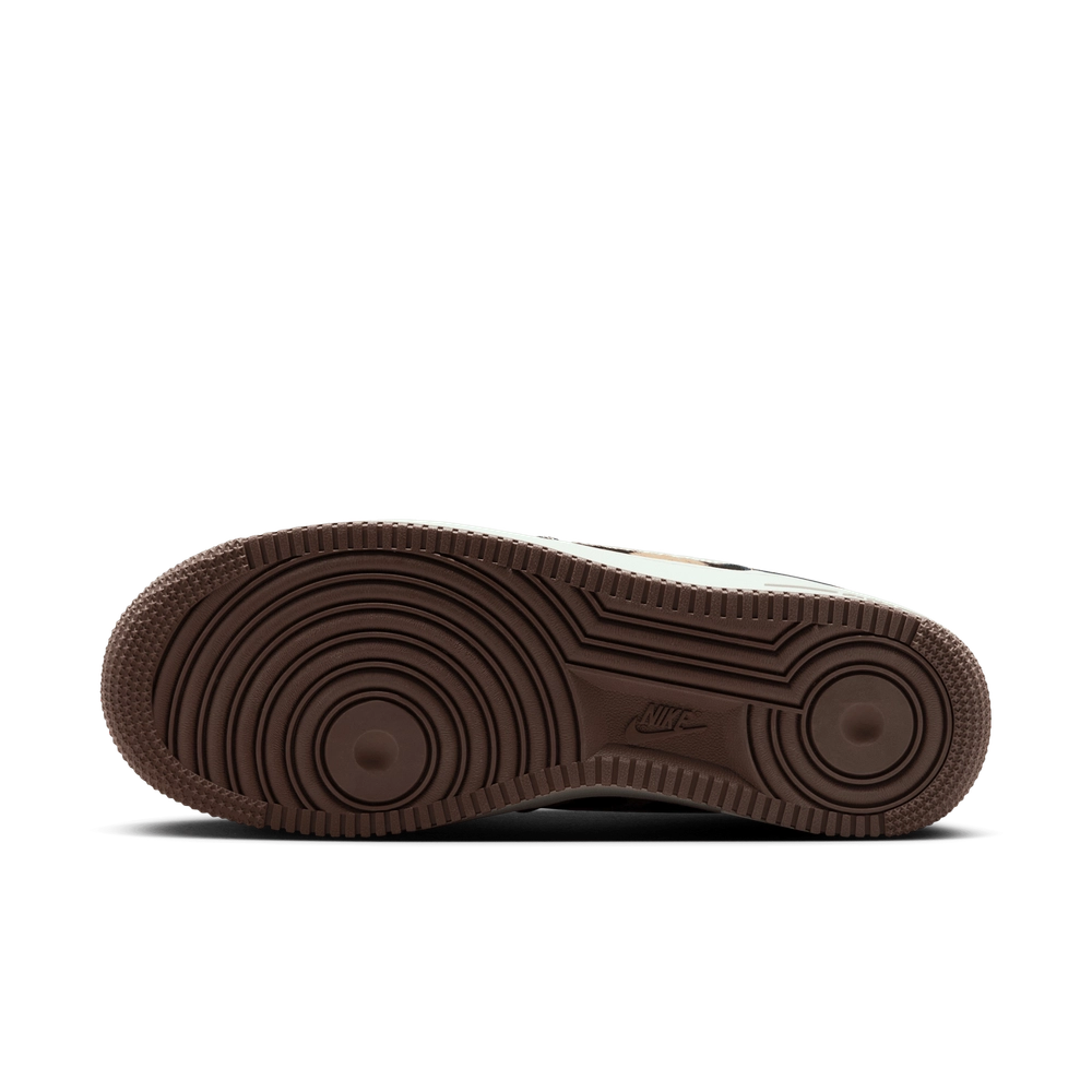 384D62_Nike-Air-Force-1-Low_CHEETAH-BLUE-DENIM_IB3674-400_img1