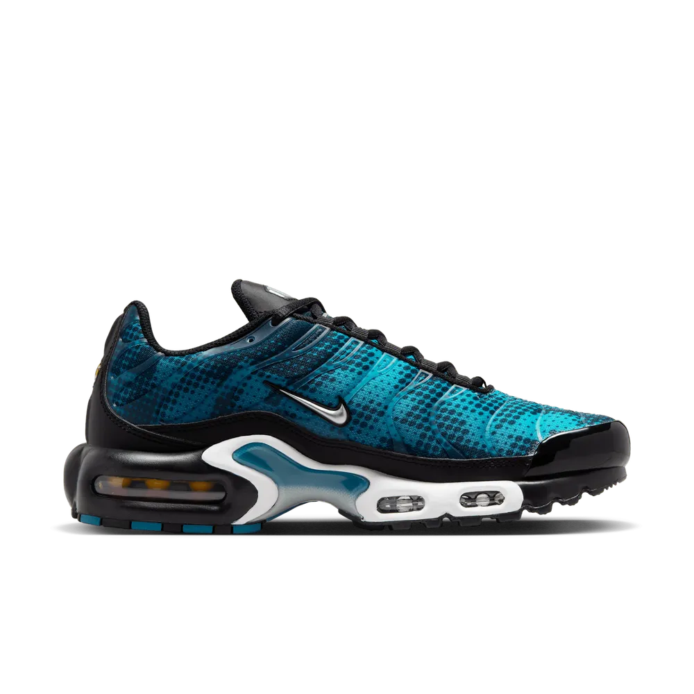 0D3D51_Nike-Air-Max-Plus_DOT-PATTERN_HV6355-001_img2
