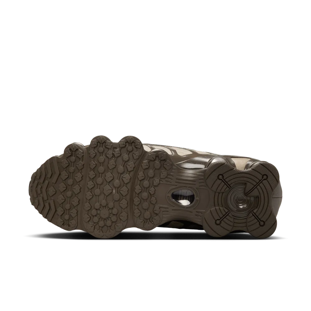 D6C2A7_Nike-Shox-TL-WMNS_KHAKI_AR3566-201_img1