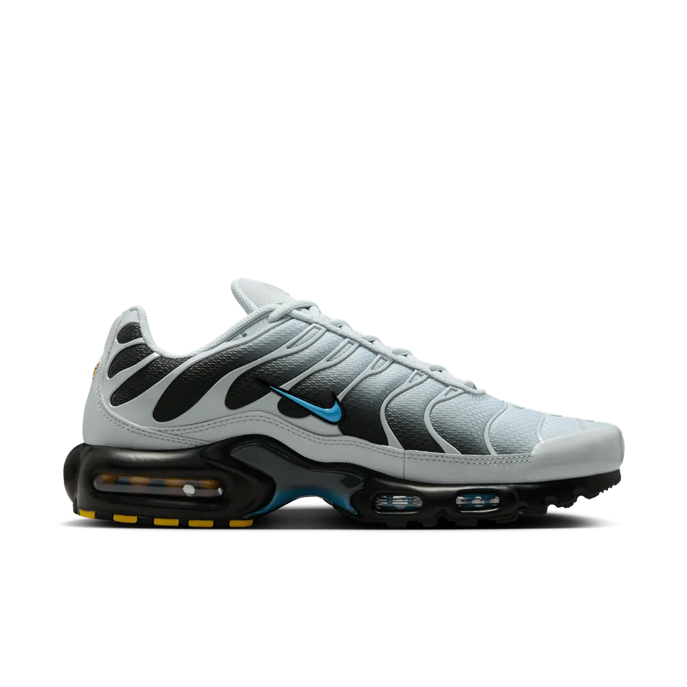 000000_Nike-Air-Max-Plus_UNIVERSITY-BLUE_DM0032-015_img2