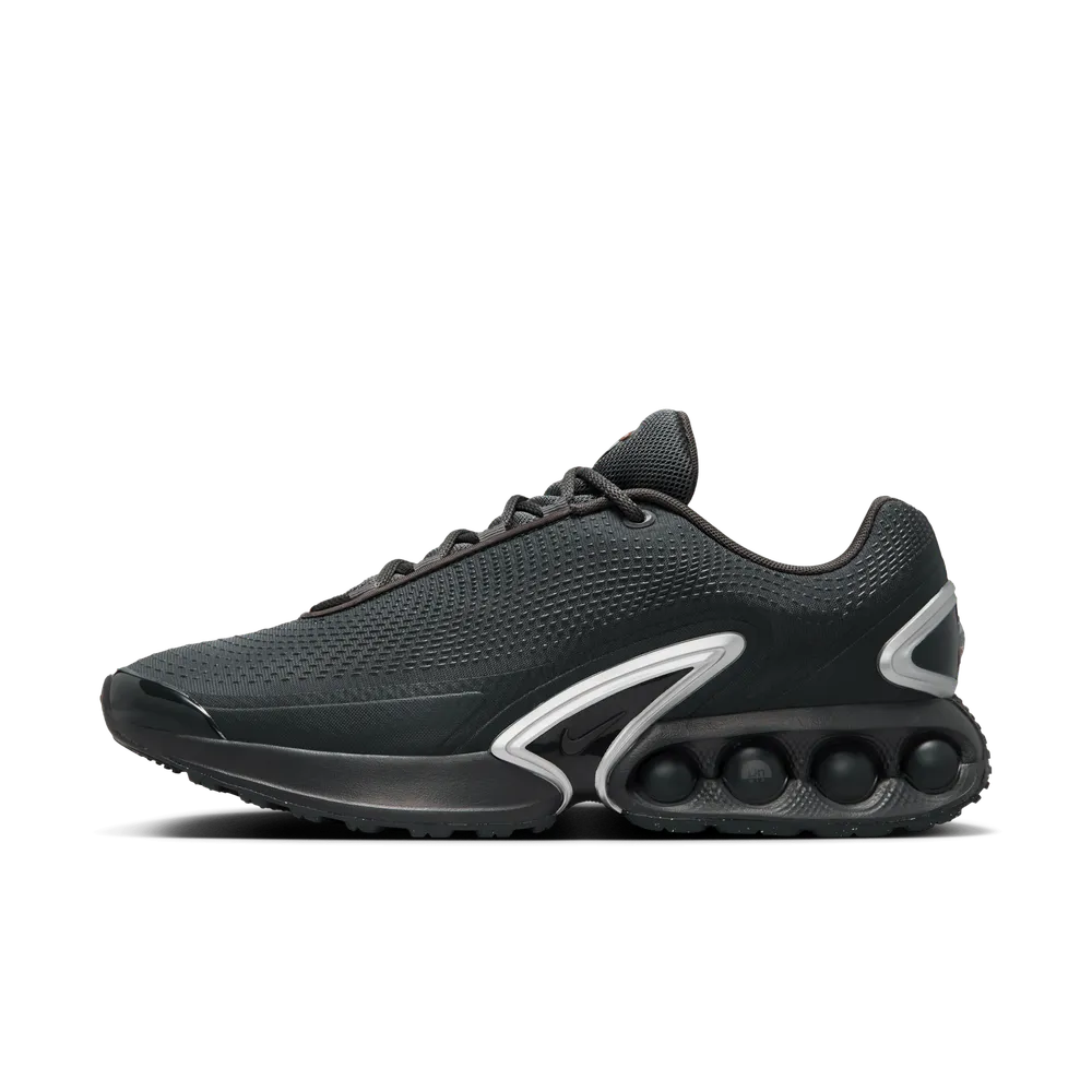 000000_Nike-Air-Max-Dn_BLACK-METALLIC-SILVER_DV3337-202_img0